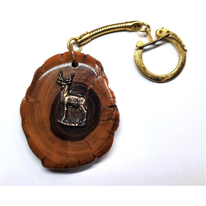 Antelope on polished wood grain keyring / keychain